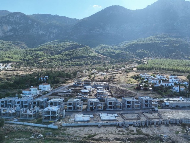 4+1 VILLAS UNDER CONSTRUCTION FOR SALE IN KYRENIA/LAPTA