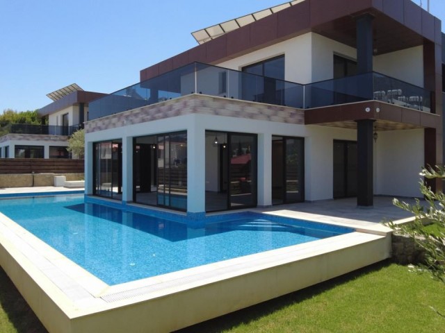 4+1 VILLAS FOR SALE IN KYRENIA/EDREMIT