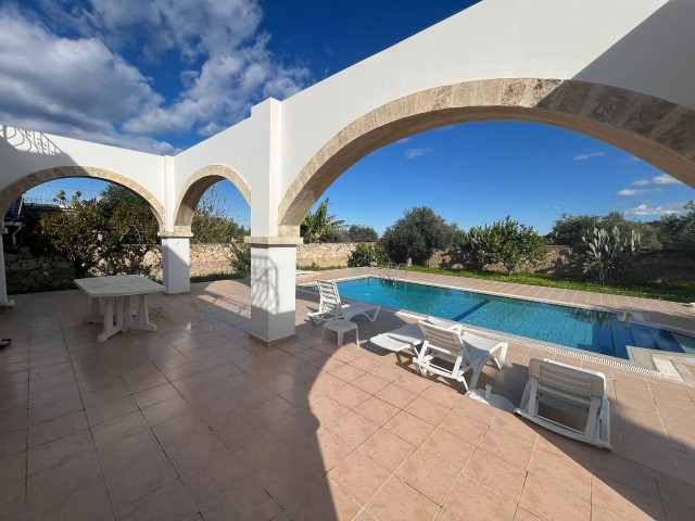 3+1 VILLA ZUM VERKAUF IN GIRNE/OZANKÖY