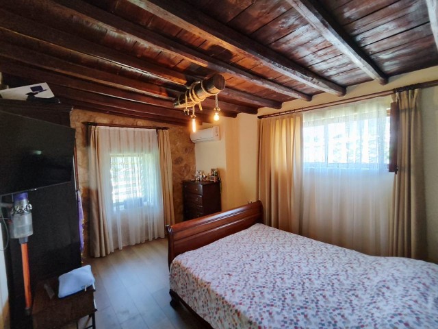 TRADITIONAL CYPRUS HOUSE FOR SALE IN KYRENIA/ESENTEPE