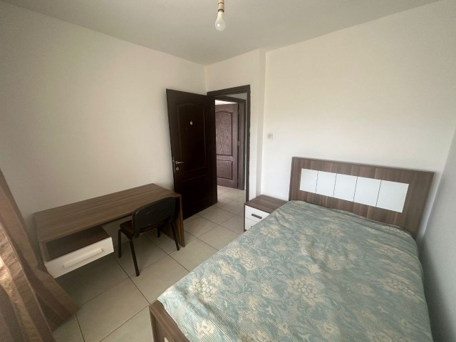 LEFKOŞA/YENİŞEHİR'DE KİRALIK 4+1 EŞYALI DAİRE