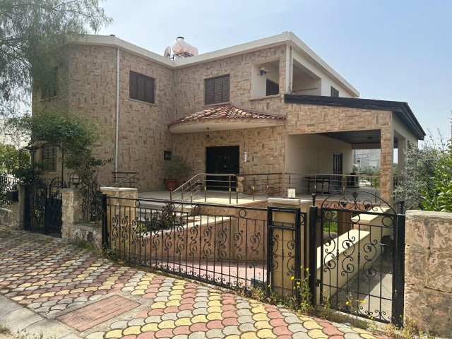 5+2 VILLA ZUM VERKAUF IN KYRENIA/BOĞAZ