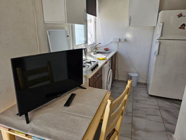 STUDIOWOHNUNG ZU VERMIETEN IN NICOSIA/TAŞKINKÖY