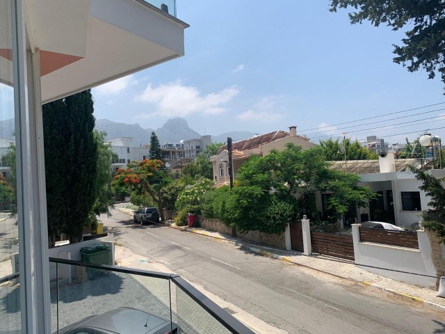 2+1 FURNISHED FLAT FOR RENT IN KYRENIA CENTRAL 20 JULY STADIUM AREA