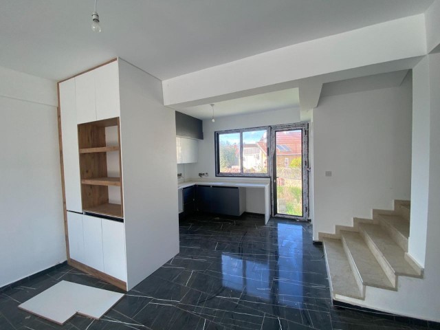 2+1 TWIN VILLAS FOR SALE IN KYRENIA/KARŞIYAKA