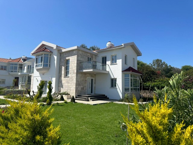 Villa Zu verkaufen in Alsancak, Kyrenia