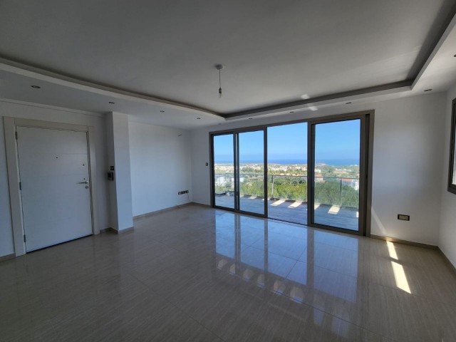 GİRNE NUSMAR MARKET BÖLGESİNDE SATILIK 3+1 DUBLEKS PENTHOUSE