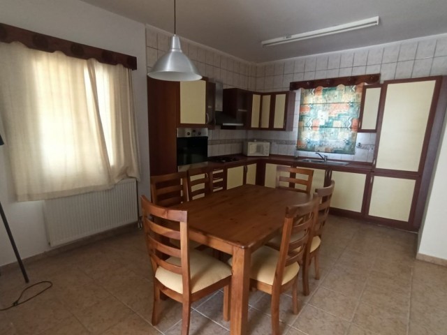 3+1 MÖBLIERTE VILLA ZU VERMIETEN IN GIRNE/OZANKÖY