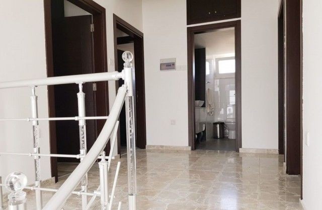 4+1 KOMPLETT MÖBLIERTE VILLA ZU VERMIETEN IN NICOSIA/GÖÇMENKÖY