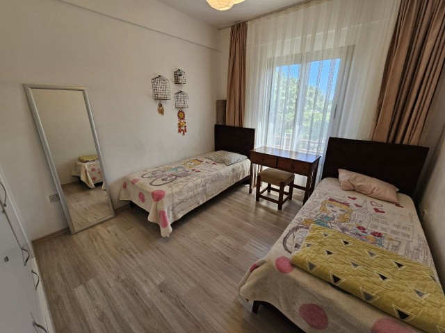 2+1 FURNISHED FLAT FOR SALE IN GIRNE/OZANKÖY