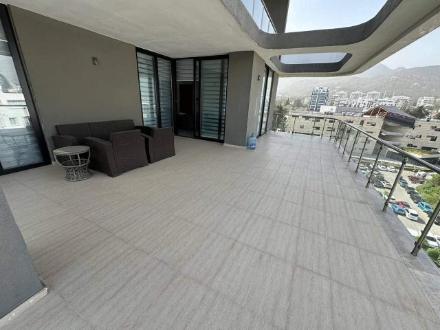 2+1 PENTHOUSE FOR RENT IN KYRENIA CENTRAL ANADOL HOTEL AREA