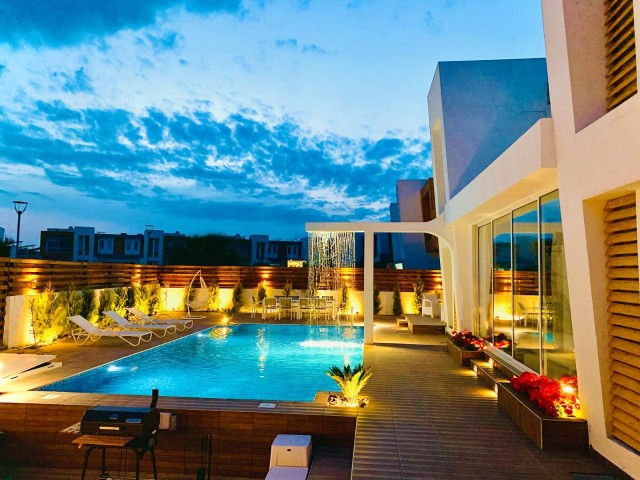 ULTRA LUXURY 6+2 VILLA FOR SALE IN FAMAGUSTA/MORMENEKŞE