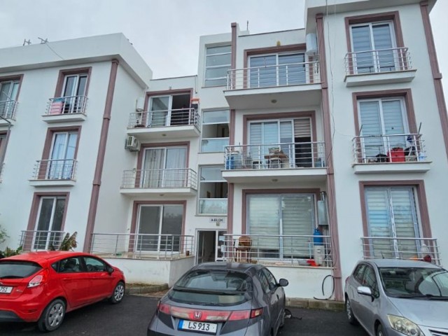 2+1 PENTHOUSE-WOHNUNG ZUM VERKAUF IN KYRENIA/LAPTADA