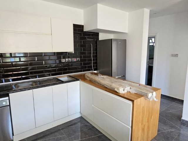 4+1 FLAT FOR SALE IN KYRENIA 19 MAYIS TMK AREA