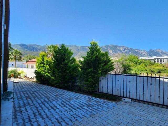 4+1 KOMPLETT MÖBLIERTE VILLA ZUM VERKAUF IN GIRNE/ALSANCAK