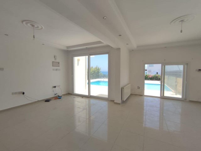 3+1 VILLA ZUM VERKAUF IN KYRENIA/LAPTA