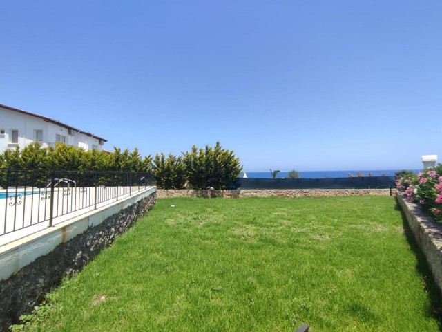 3+1 VILLA FOR SALE IN KYRENIA/LAPTA