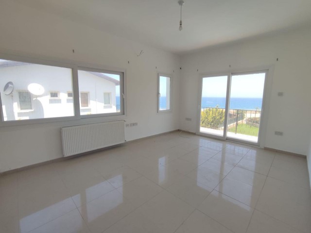 3+1 VILLA ZUM VERKAUF IN KYRENIA/LAPTA