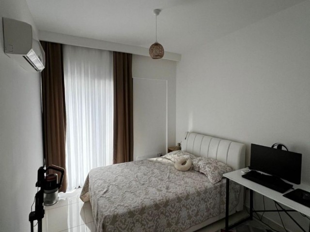 GİRNE MERKEZDE SATILIK 2+1 DAİRE 