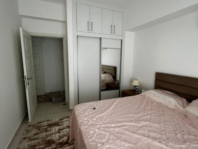 GİRNE MERKEZDE SATILIK 2+1 DAİRE 