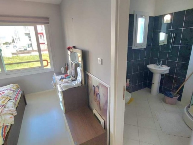 3+1 FLAT FOR SALE IN NICOSIA/GÖNYELİ DÜRÜMCÜ BABA AREA