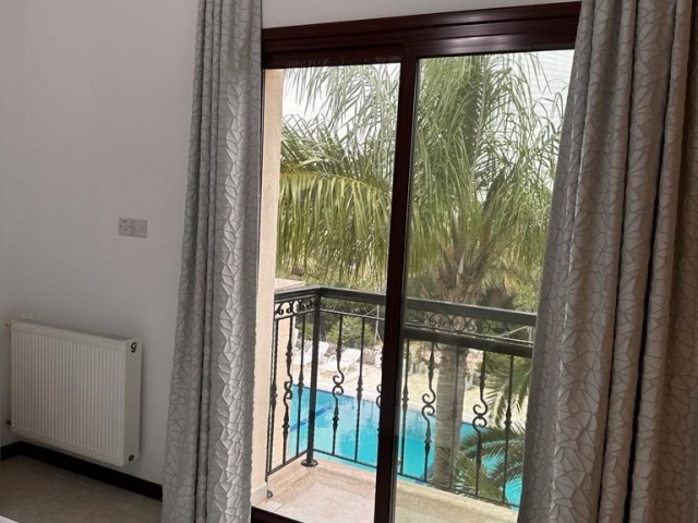 5+2 VILLA MIT PRIVATEM POOL ZU VERKAUFEN IN KYRENIA/LAPTA