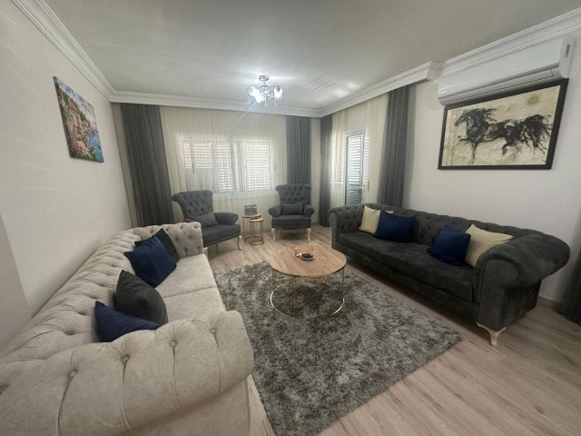 3+1 FLAT FOR SALE IN KYRENIA NEW NUSMAR MARKET AREA