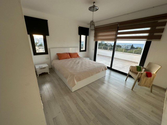 GİRNE MERKEZDE KİRALIK 3+1 FUL EŞYALI PENTHOUSE