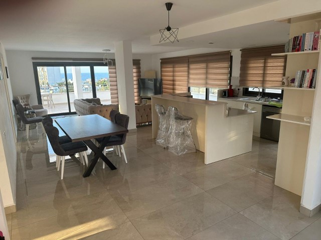 3+1 FULLY FURNISHED PENTHOUSE FOR RENT IN KYRENIA CENTER