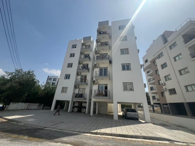 LEFKOŞA/DEREBOYU'NDA KİRALIK 2+1 EŞYALI DAİRE