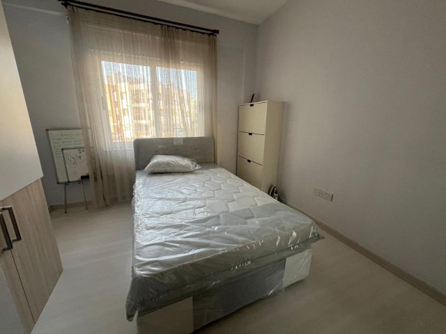 3+1 KOMPLETT MÖBLIERTE WOHNUNG ZU VERMIETEN IN NICOSIA/GÖNYELİ