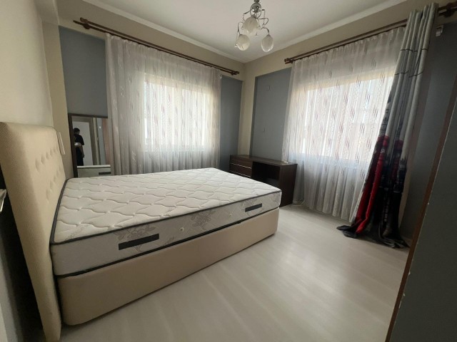 LEFKOŞA/GÖNYELİ'DE KİRALIK 3+1 FUL EŞYALI DAİRE