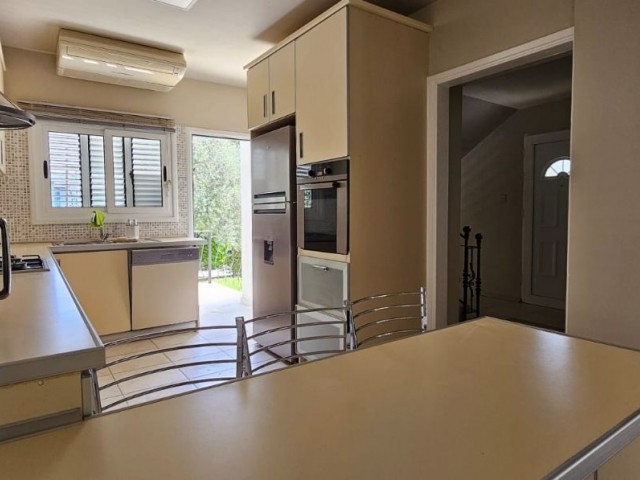 3+1 FLAT FOR SALE IN KYRENIA CENTER, WITHIN A SITE