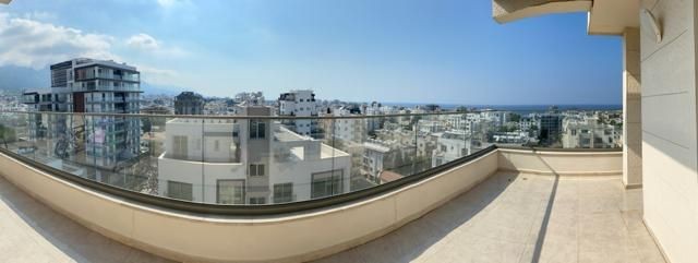 Girne merkezinde satilik 3+1 Penthouse