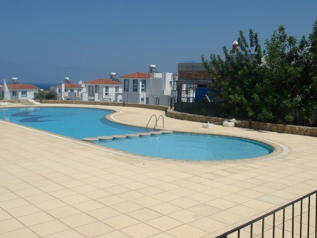 SATILIK 3+1 MINI VILLA - KARSIYAKA