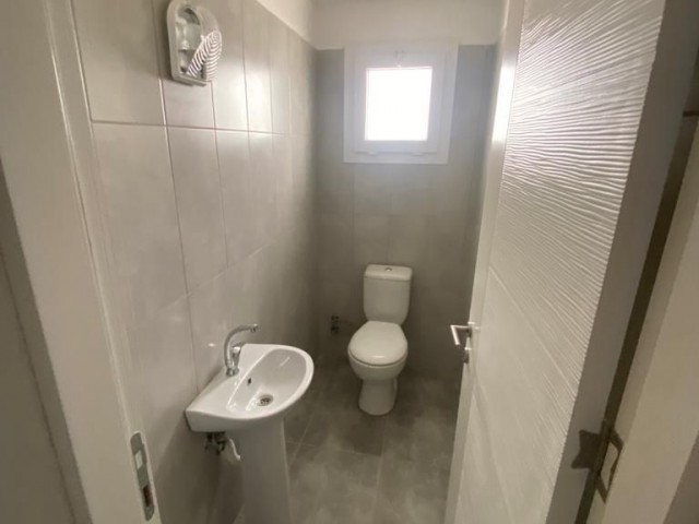 Lefkoşa Gönyelide Kiralık 3+1 lüks full eşyalı daire