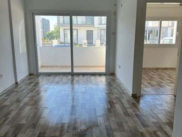 2+1 GROUND FLOOR FLAT FOR SALE IN KENT PLUS SITE, ON MAGUSA - NICOSIA MAIN ROAD