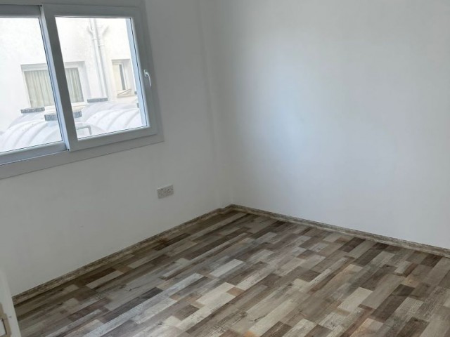 2+1 GROUND FLOOR FLAT FOR SALE IN KENT PLUS SITE, ON MAGUSA - NICOSIA MAIN ROAD