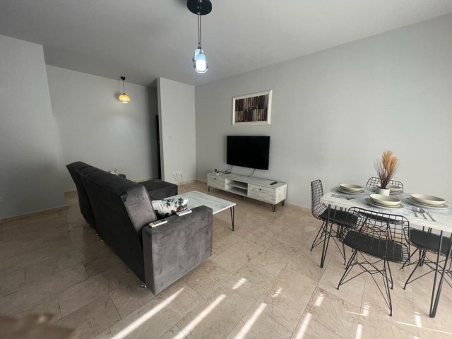 Girne Merkezinde Modern 2+1 Daire | Şehir Merkezine Yakın Günlük Kiralık Ev