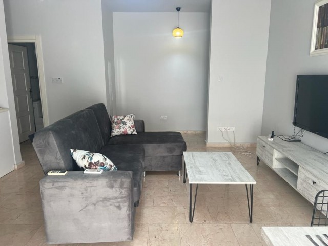 Girne Merkezinde Modern 2+1 Daire | Şehir Merkezine Yakın Günlük Kiralık Ev