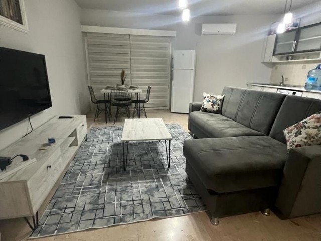 Girne Merkezinde Modern 2+1 Daire | Şehir Merkezine Yakın Günlük Kiralık Ev