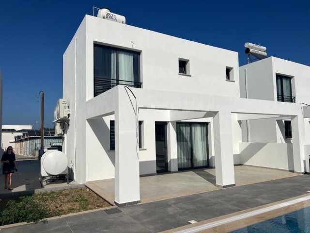 Kyrenia / Karaoğlanoğlu - 3+1 neue Villa mit privatem Pool zu vermieten