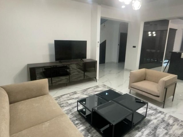 Konfor ve Huzur Bellapais'te 3+1 Satılık Villa Özel Havuz ve Teras İmkanıyla