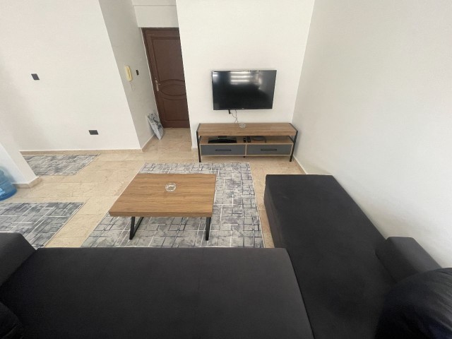 Modern 2+1 for Daily Rent on the 3rd Floor in Kyrenia Bazaar Center