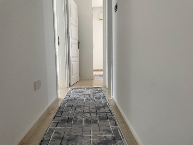 Modern 2+1 for Daily Rent on the 3rd Floor in Kyrenia Bazaar Center