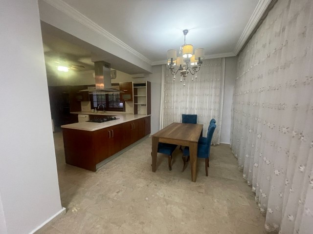 4+1 Detached Villa for Rent in Bellapais - Bahçeli