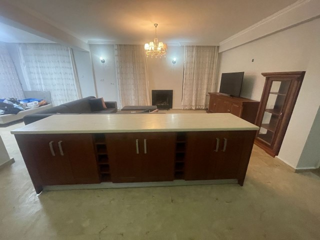 4+1 Detached Villa for Rent in Bellapais - Bahçeli