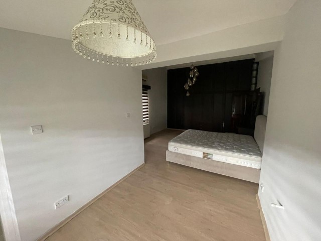 4+1 Detached Villa for Rent in Bellapais - Bahçeli
