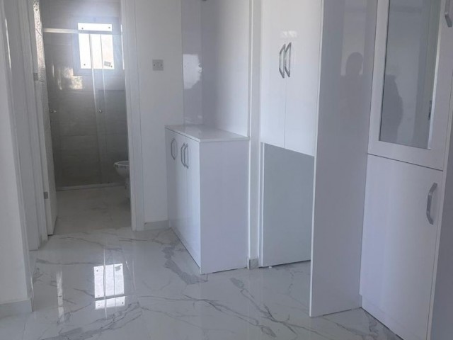 Satılık 2+1 Alsancak'ta 180° Deniz Manzaralı Daire