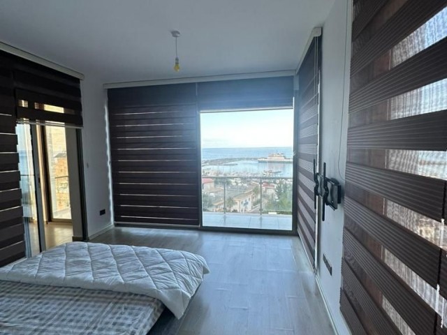 Роскошный пентхаус возле моря в центре Кирении: 7 этаж, 3+1, с мебелью